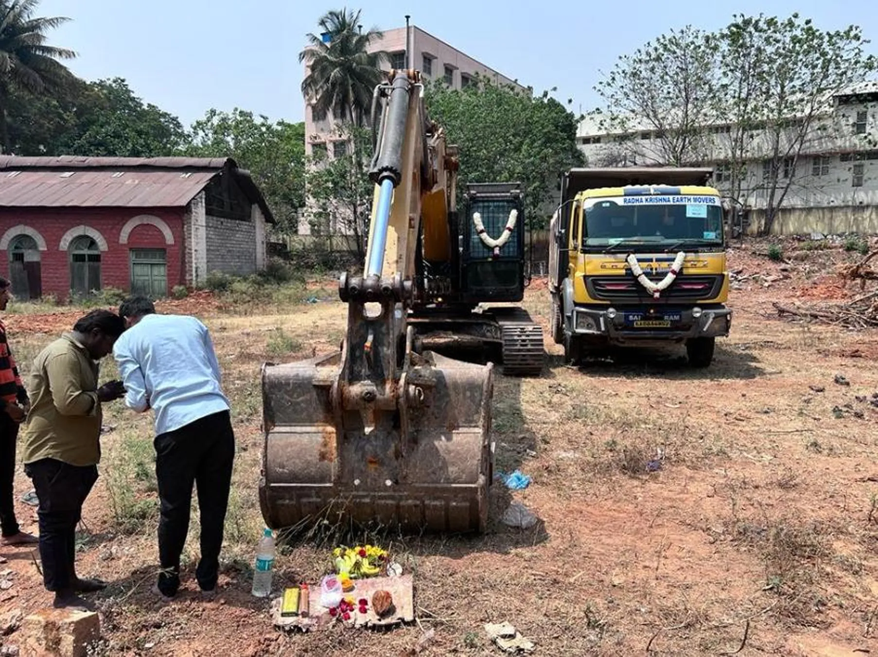 Mass Excavation and Touch Pile work at UVCE College  - Image 2